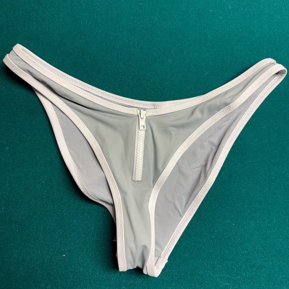 SKIMS Sporty Zipper Tanga Swim Bottom - Picture 3 of 6